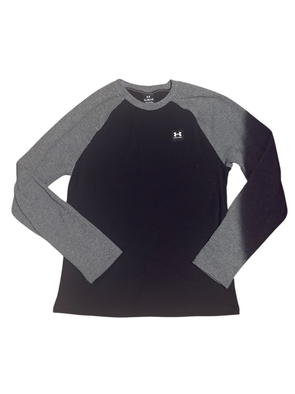 Under Armour Boy’s Thermal Long Sleeve Raglan T-Shirt NWOT